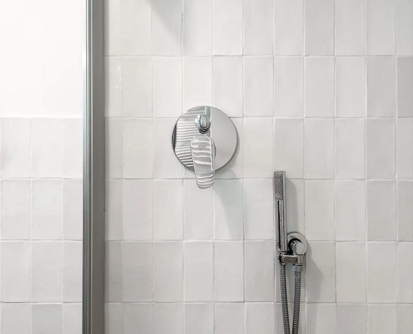 Stayeasy Piane56 Panoramic Apt Next To M5 Metro Milán 0*,  Italia